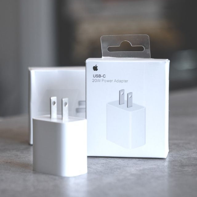 Adaptador de corriente USB-C de 20 W